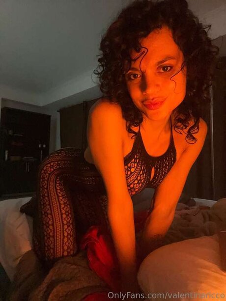 Valentinaricco star exclusive pictures