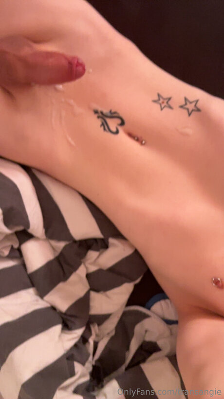 Transangie model sexy image