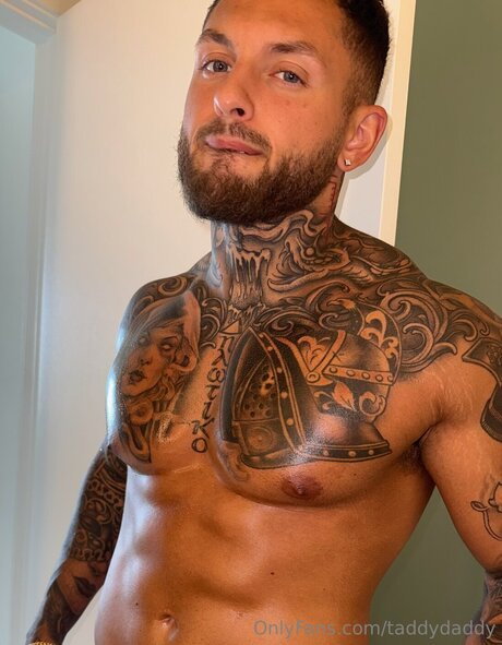 Taddydaddy model hot images