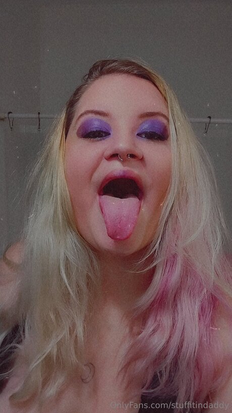 Stuffitindaddy model art images