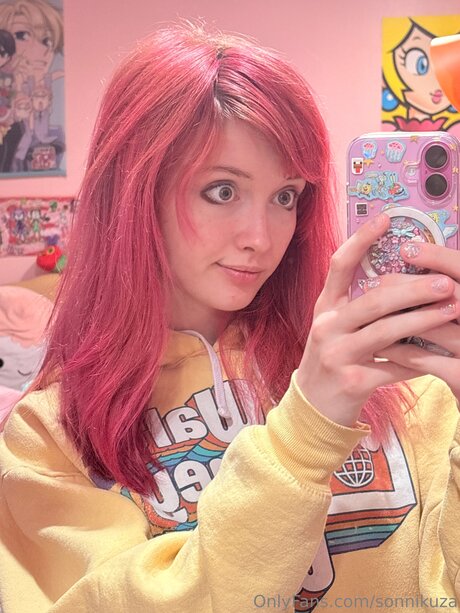 Sonnikuza nice model pic