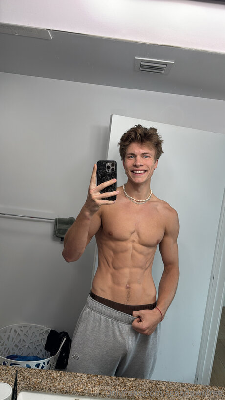 Seandawnfree art pornstar img