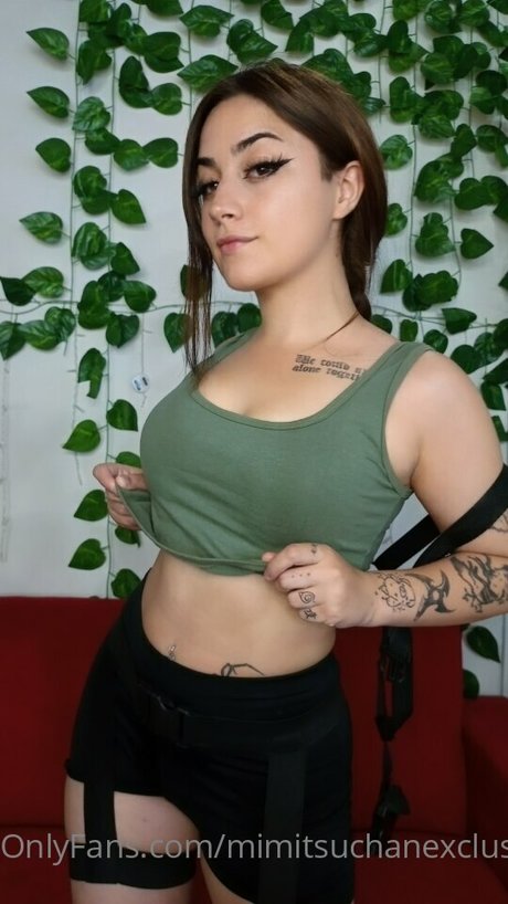 Mimitsu Chan pornstar photo