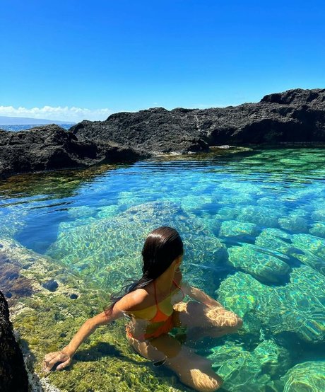 Lilychee model xxx pic