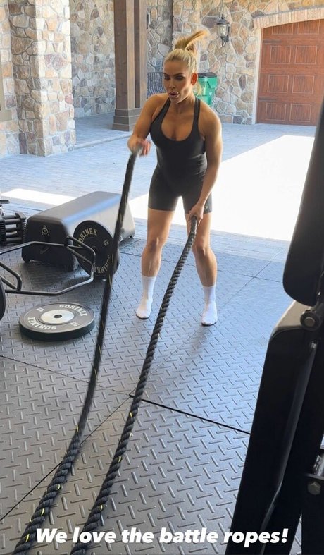 Natalya Neidhart pretty pornstar img