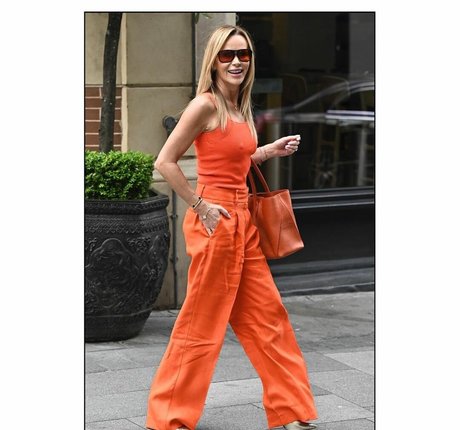 Amanda Holden Profile pic