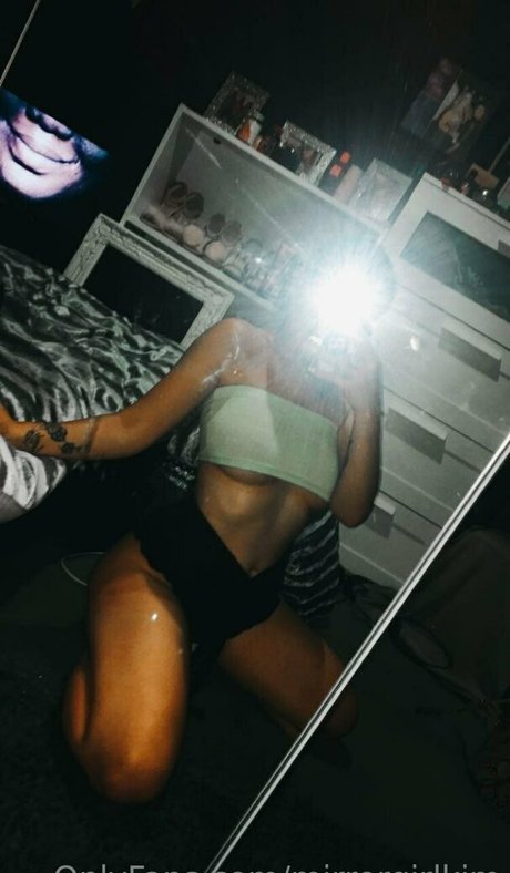 Mirrorgirlkim erotic pornstar image