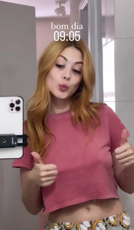 Ananda Morais model free archive