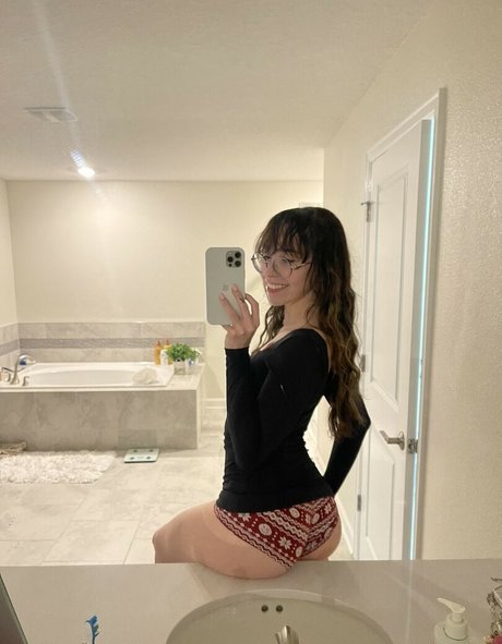 Catlyn Crespo pornographic star galleries