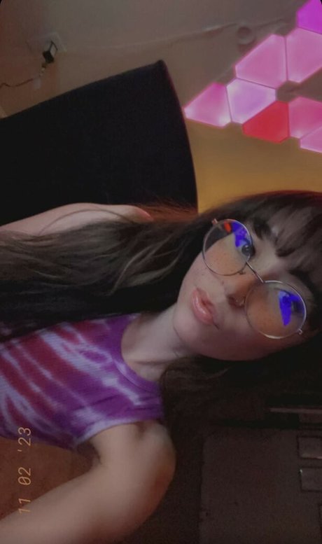 Catlyn Crespo model art photos