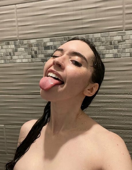 Catlyn Crespo star best pictures