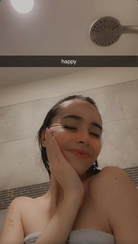 Catlyn Crespo star adult photo