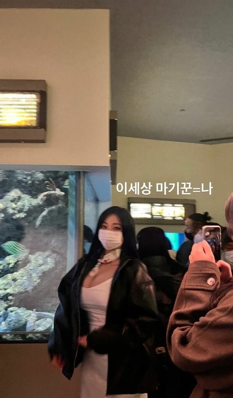 Jung Hye Bin hd actress images