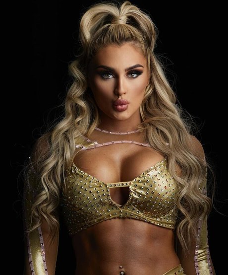 Tiffany Stratton star naked pic