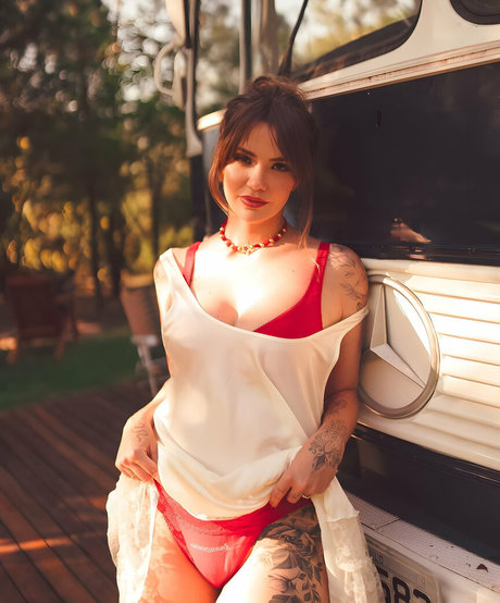 Marcela McGowan pornstar perfect gallery