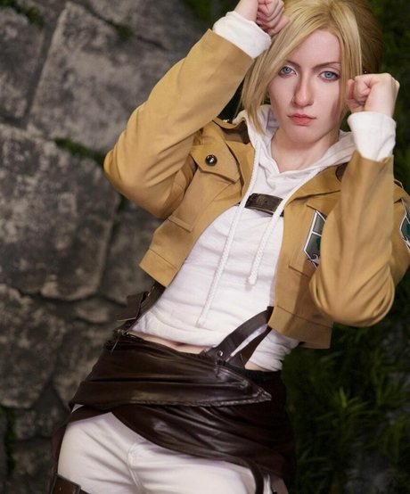 Akemy Sama model high quality picture