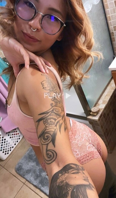 Babe Star star hd pictures