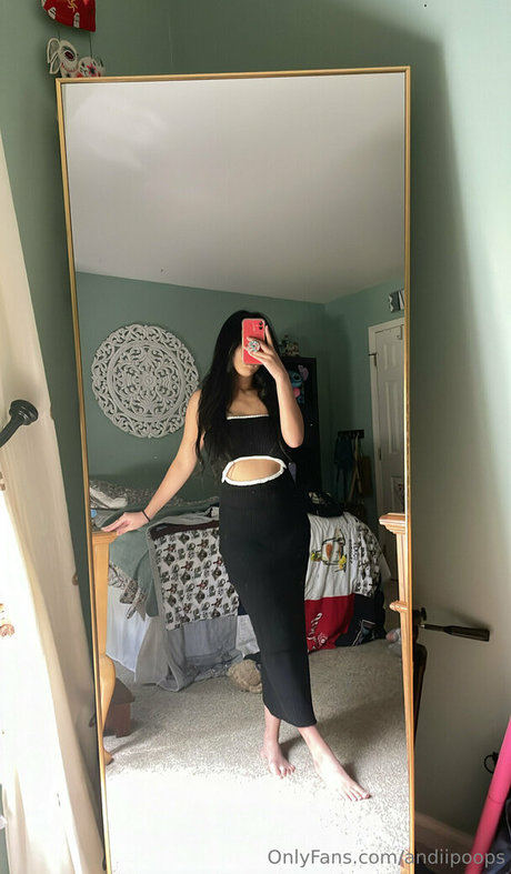 andiipoops star naked photos