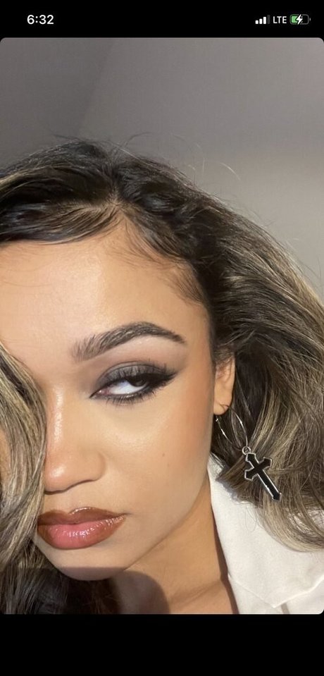 Madison Bailey star naked pictures