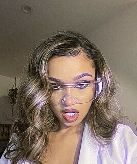 Madison Bailey high quality model picture