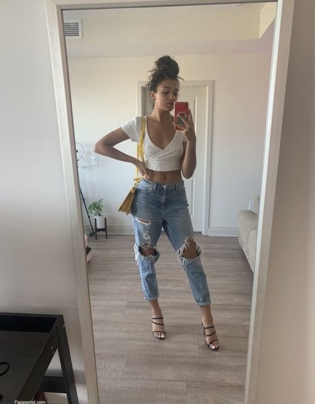 Madison Bailey top actress pic