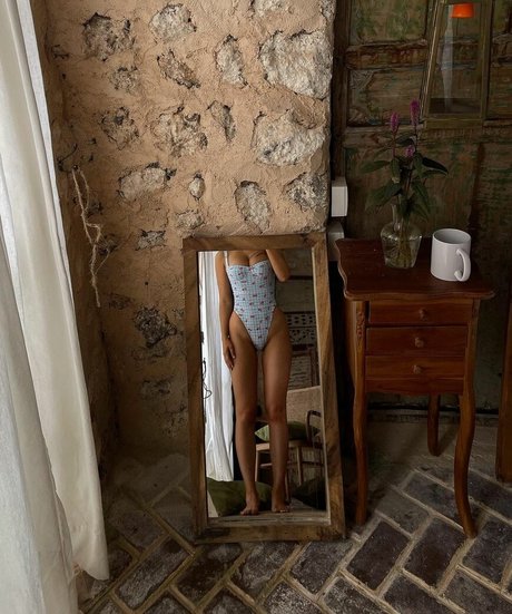 Ella Cervetto high quality pornstar picture