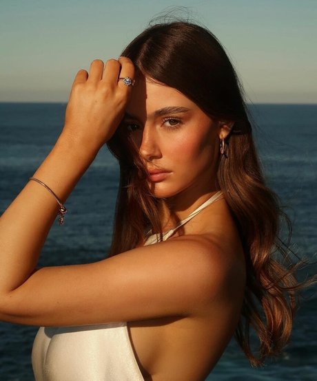 Ella Cervetto Profile pic