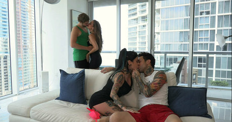 Joanna Angel model exclusive pics