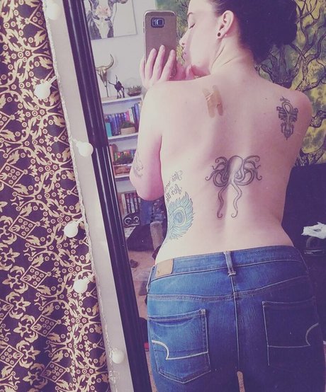 ConcealedBones star beautiful gallery