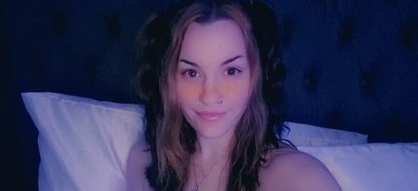 ConcealedBones star pornographic pictures