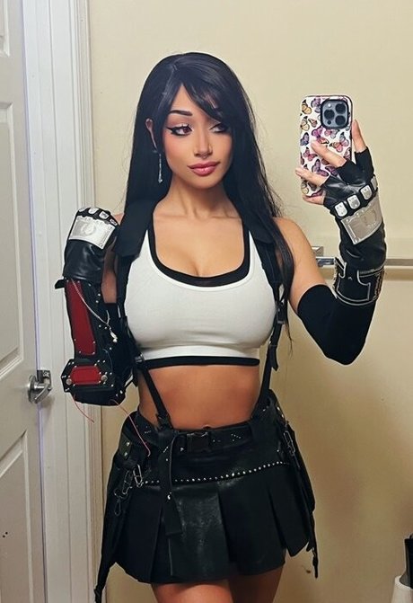 Yazbunny model images