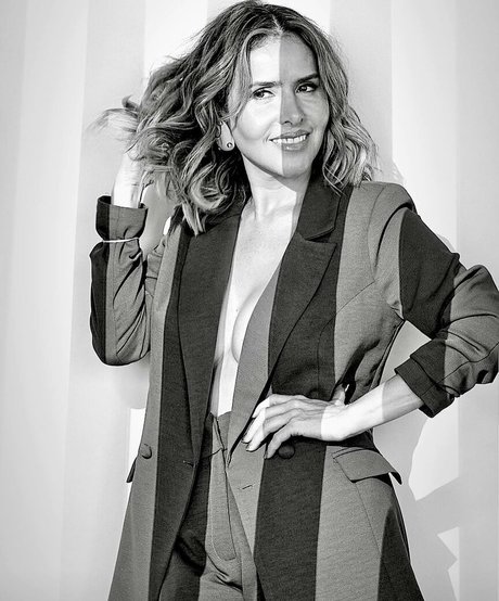 Leona Cavalli art star gallery