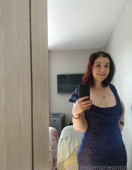 annemarieontour model beautiful picture