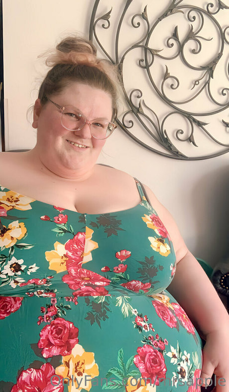 mrsapple exclusive actress pictures