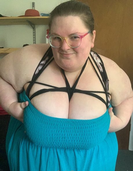 mrsapple pornstar hot pic