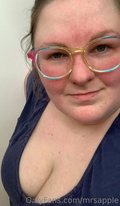 mrsapple pornstar sex img