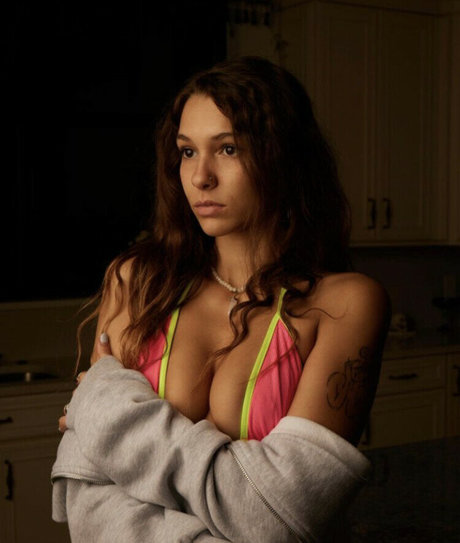 miss xbee nude pornstar photos