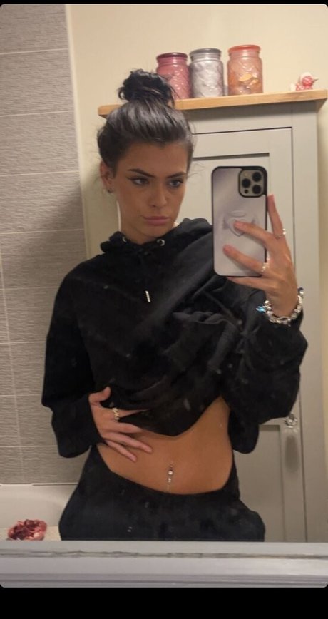 Olivia Forsbrook model pictures