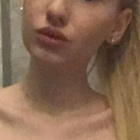 lustymolly star high quality pics