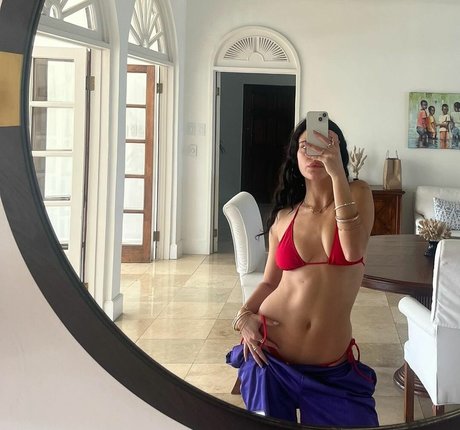 Luna Blaise star perfect img