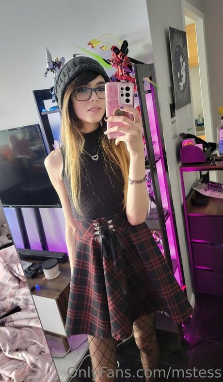 Mstess sex star pics