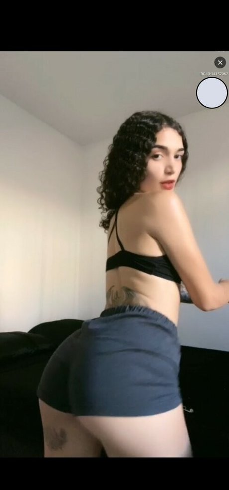 Lives Privadas Facecast pretty model pic