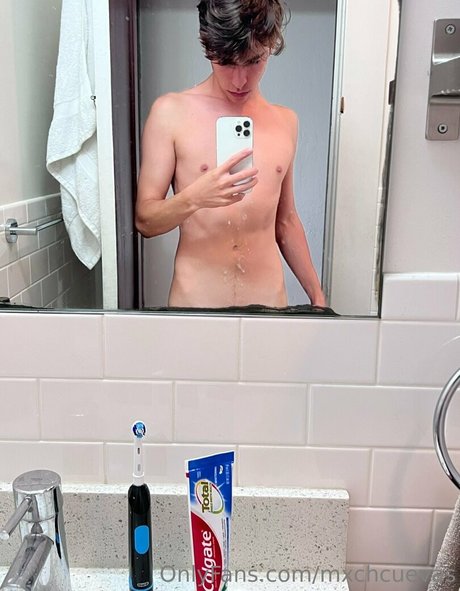 mxchcuevas sex star pics