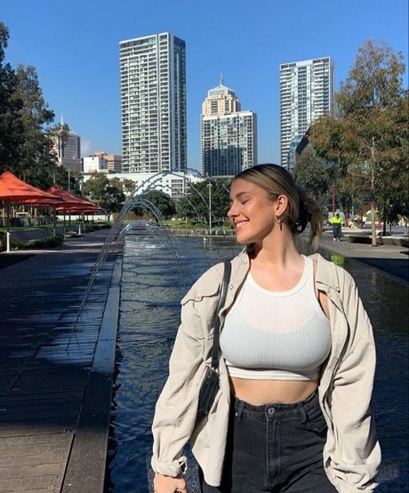 Tahlia A pornstar xxx images