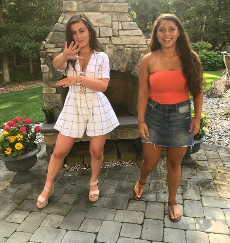 Julia Olivia hd pornstar gallery