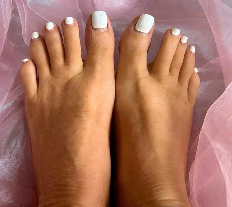 Kayla Kiwi star nice pics