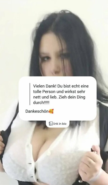 thethreeheadedsnake pornstar nude photo