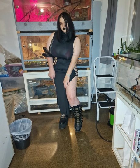 thethreeheadedsnake star xxx pics