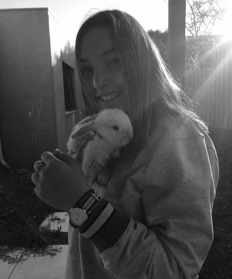 Alanna Pow exclusive pornstar photo