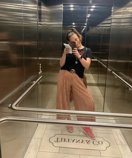 Alanna Pow star archive